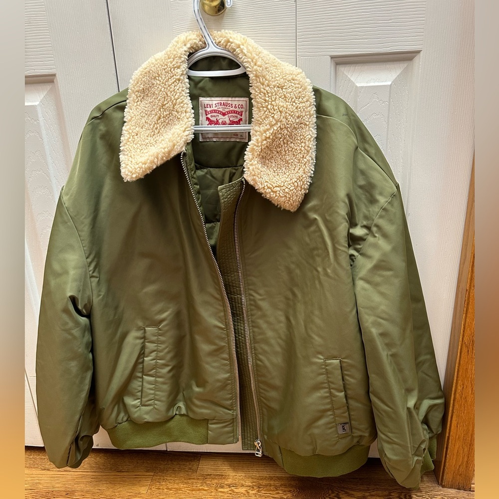 Levi’s bomber jacket